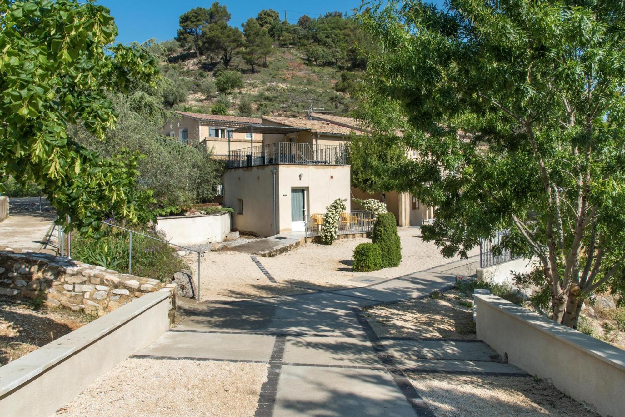 Hotel Domaine Saint Julien Buis-les-Baronnies Zewnętrze zdjęcie